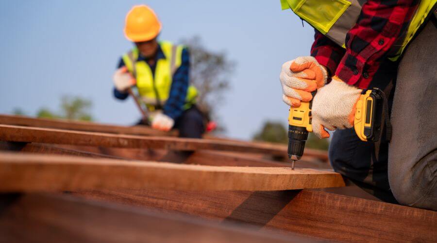 Professional residential roofers in Indianola, WA